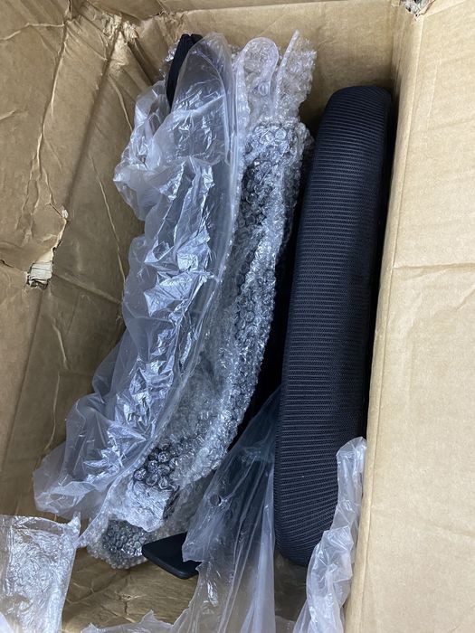 Офисное кресло новые