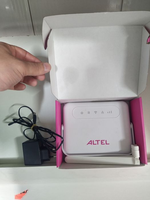 Wi-Fi роутер Altel 4G продам