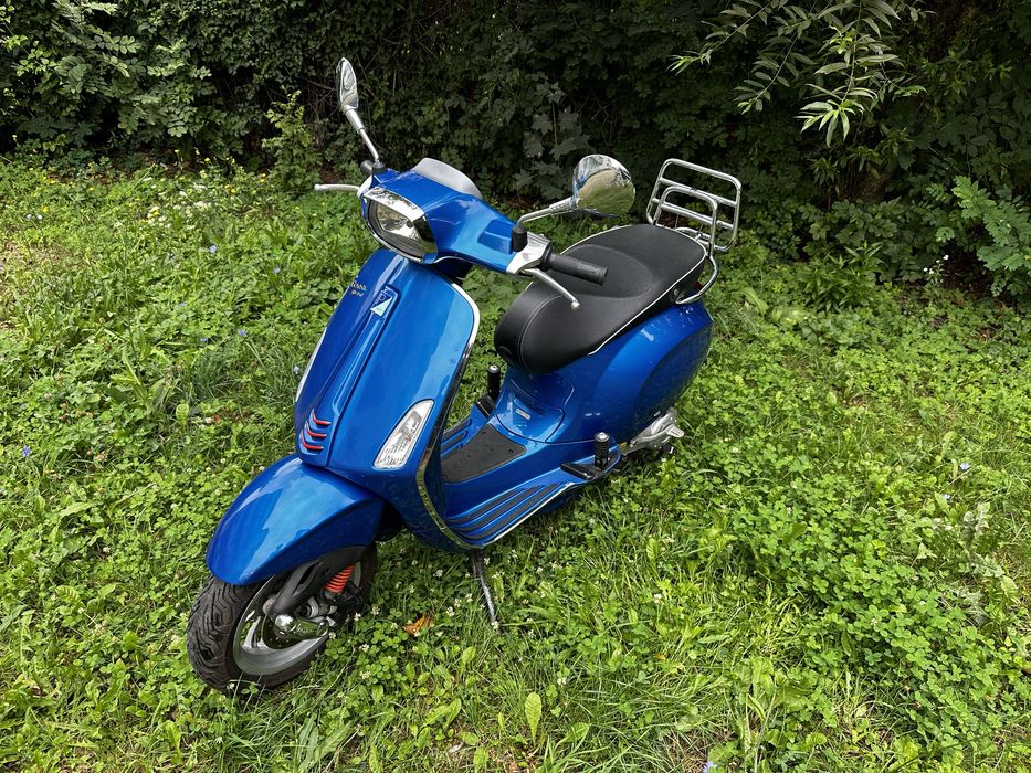 Scuter Vespa Sprint 4 T - 49 cm3 - 45km/h 2016