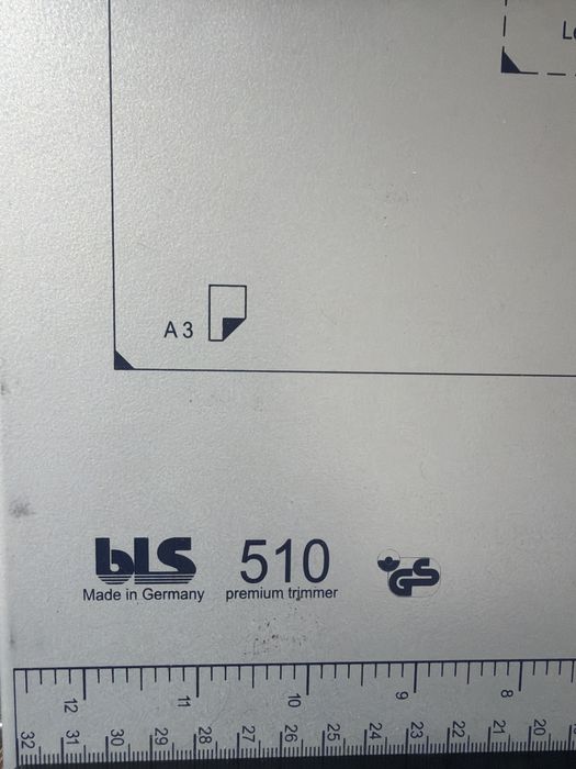 Брошюратор или сшиватель документов