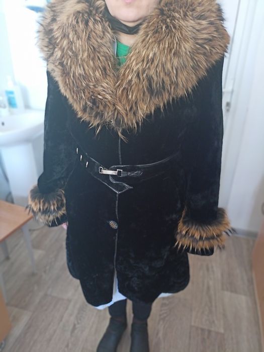 Продам натуральную шубку