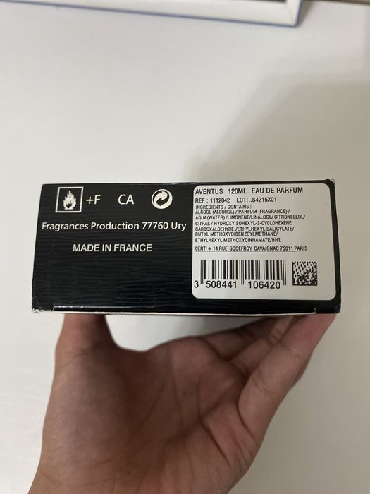 срочно продам creed aventus парфюм