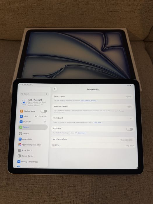 ipad air 11” cu M2 128gb wifi blue, factura/garantie 2 ani istyle