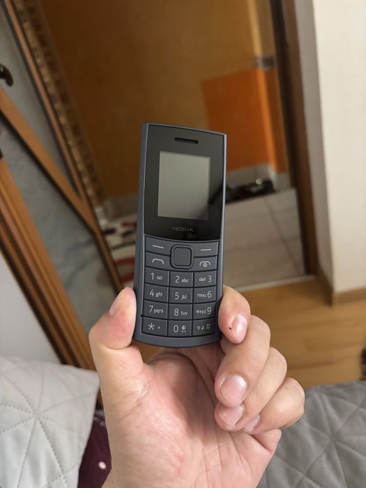 Nokia 110 nou la cutie 4G