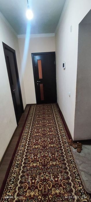 Sergeli metro bekati oldida qizlarga kvartira bezmakler bezxazayn