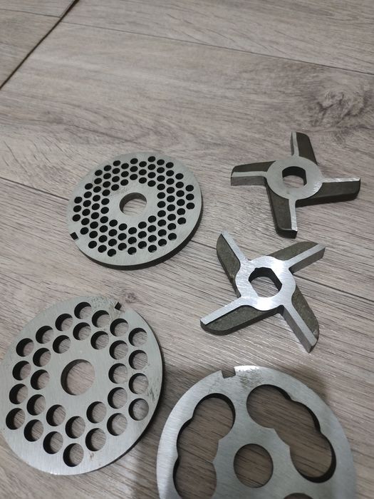 Продам насадки для мясорубки