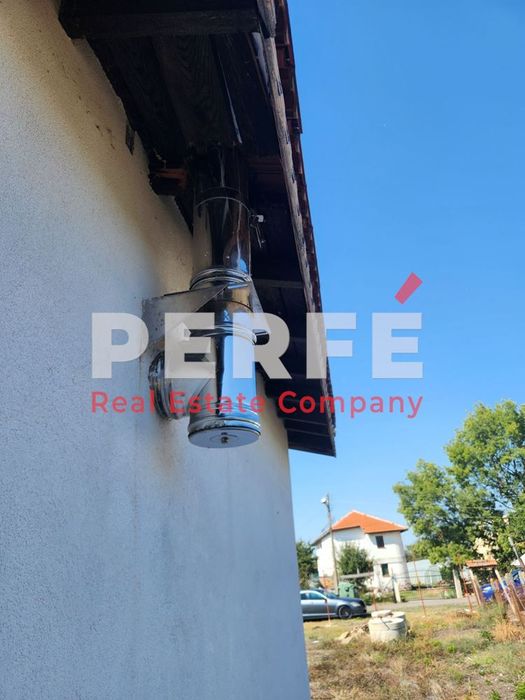 Продава се Къща в с. Тръстиково, Област Бургас - 50 кв.м за 1700 €/кв.м - Снимка #3