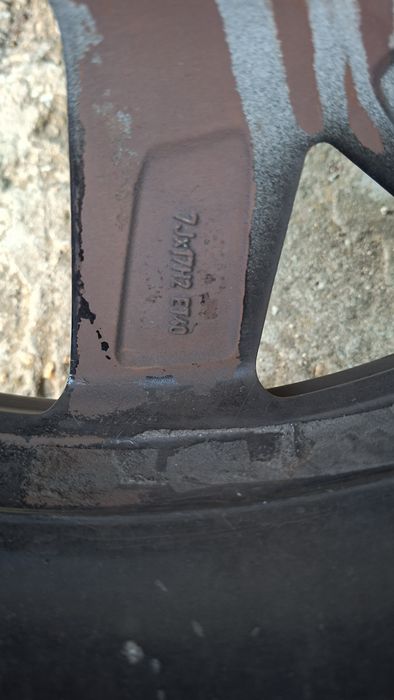 Джанти от пасат 8 с гуми 215/5517