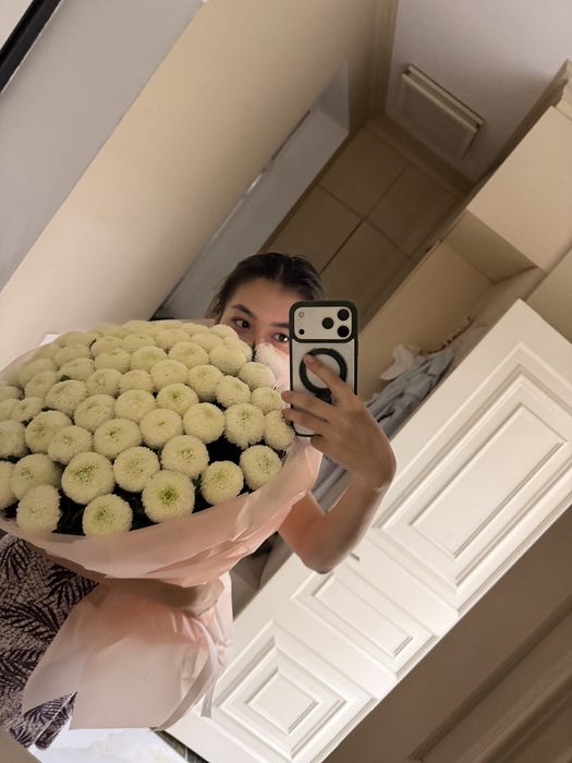 Трендовые Момоко букеет 61 буток