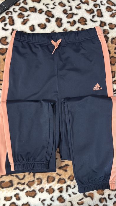 Vand Trening Adidas NOU
