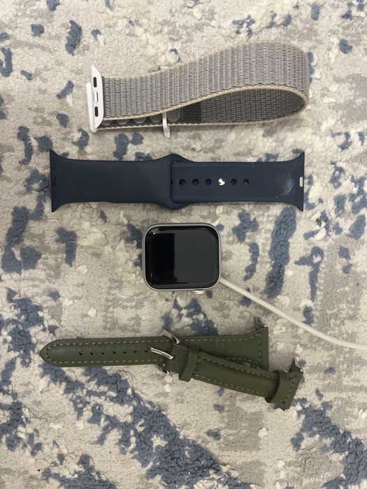 Apple Watch SE 40mm — ИДЕАЛ, 97% АКБ