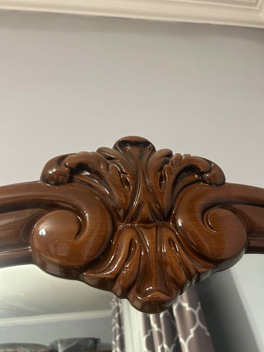 Комод с зеркалом