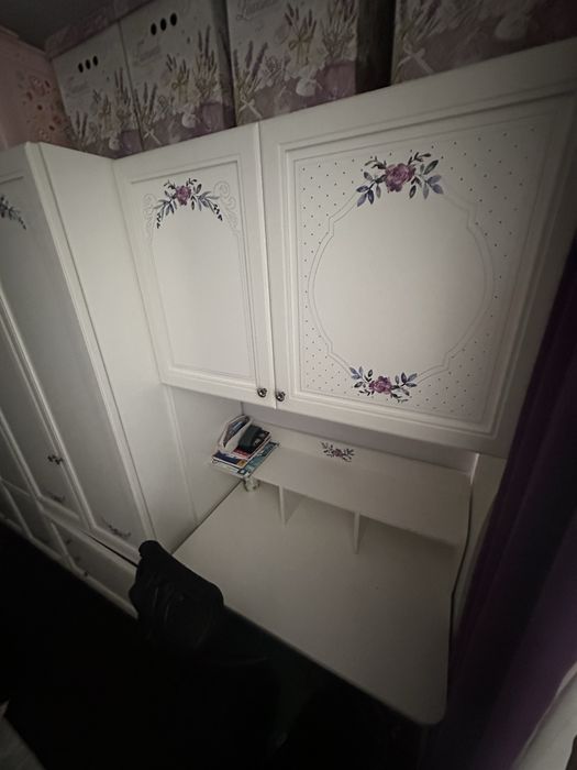 Спальный гарнитур для девочки