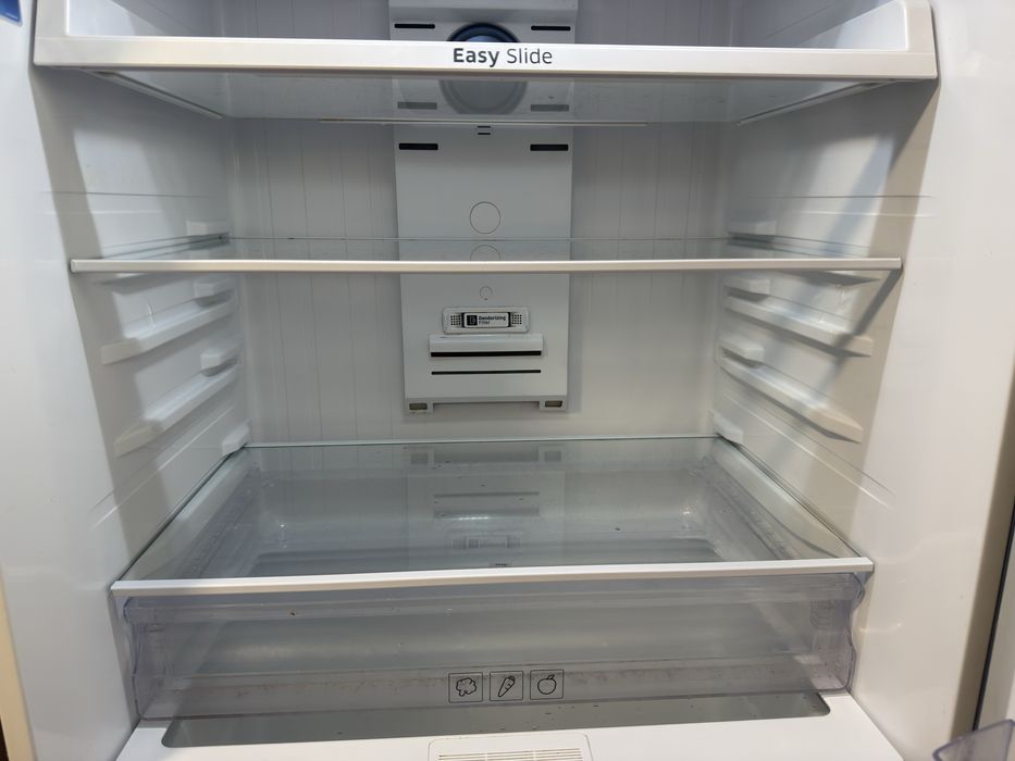 Продам срочно холодильник!