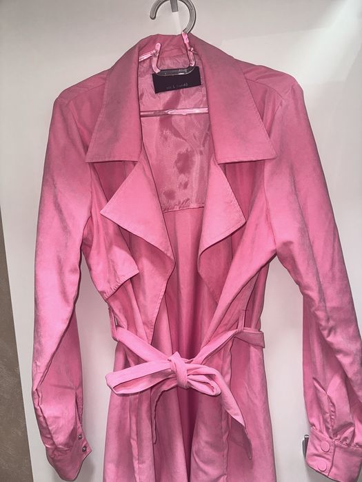 Връхни дрехи - палто, яке, грейка.