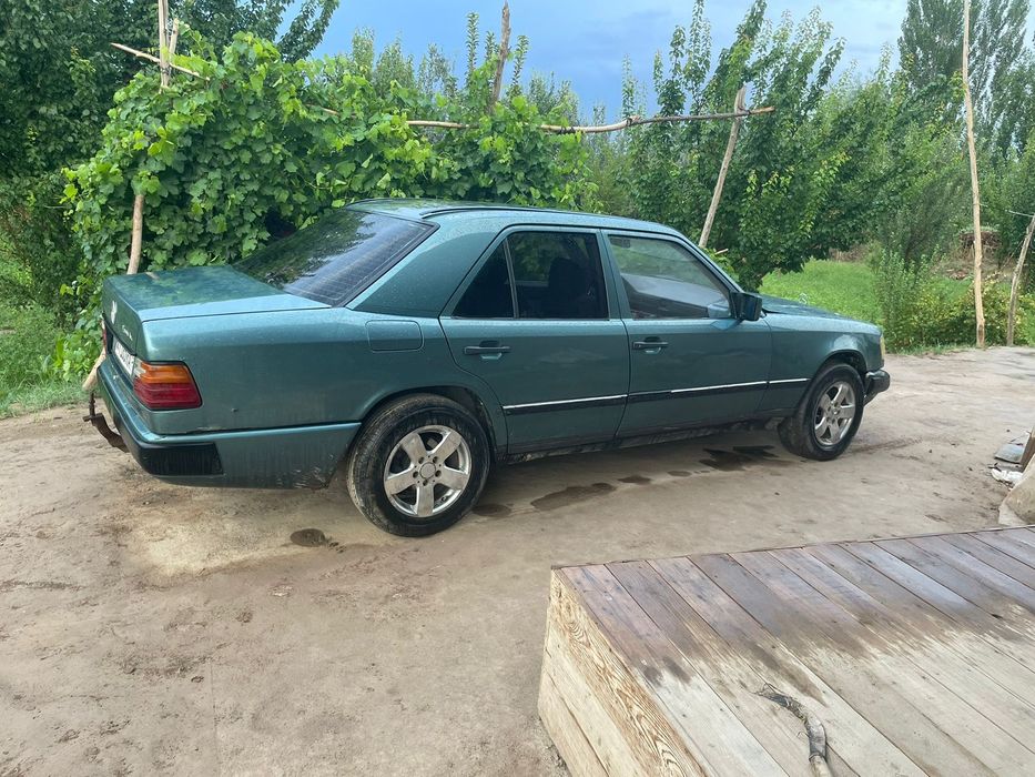 Мерседес бенз w124