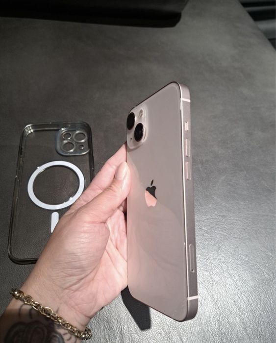 Айфон 13 продам