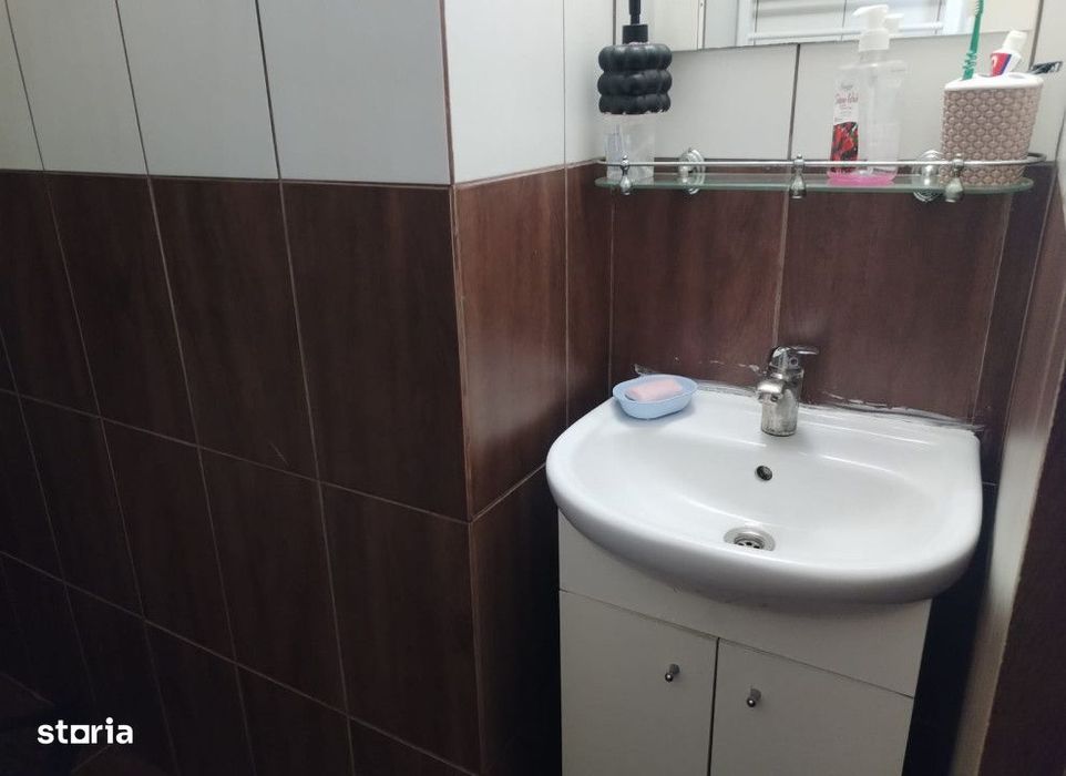 Apartament 2 camere Nicolina , 55 metri, etaj 5 Cod:163404