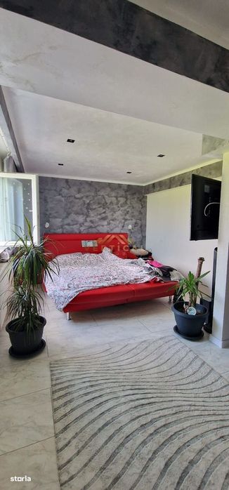 Vila Zona Intrare, Utilitati !!!