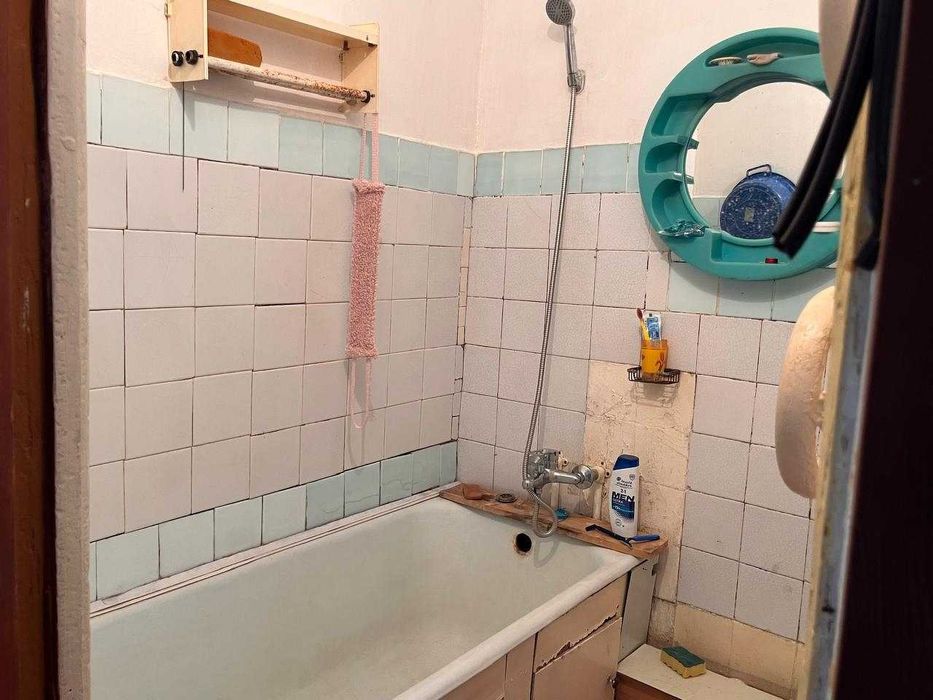 2 ком в районе Военного училища