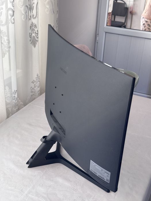 Монитор samsung 32дм компьютер игрывой