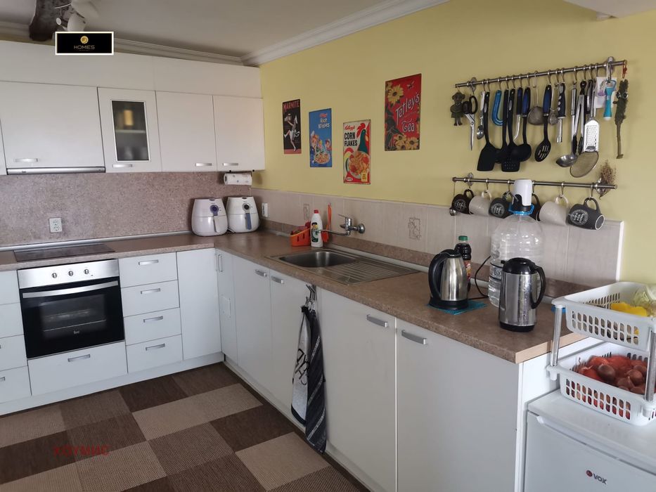 Продава се Къща в с. Голяма Брестница, Област Ловеч - 310 кв.м за 807 €/кв.м - Снимка #4