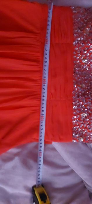 Официална  рокля  р-р  М