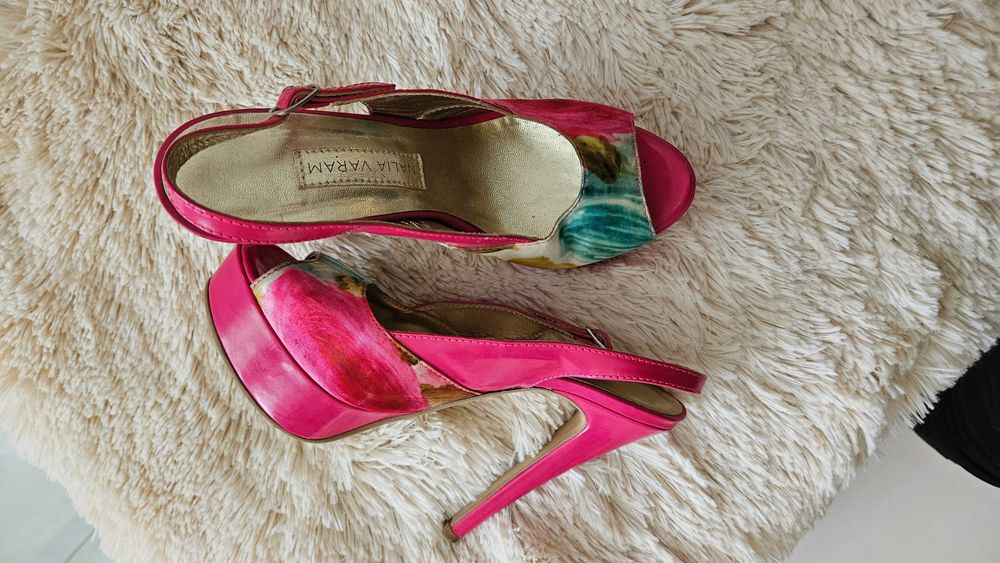 Sandale elegante cu paltforma si toc inalt