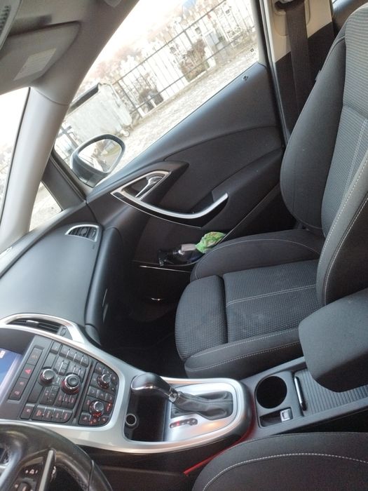 Opel Astra j sport tourer