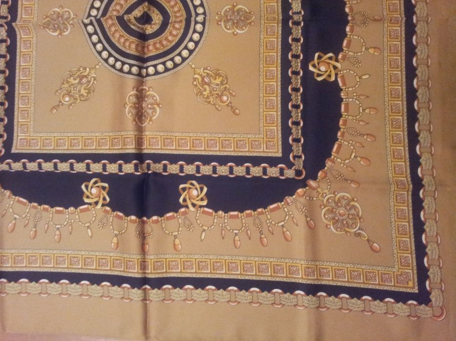 Шикозни италиански шалове