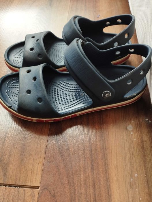 Сандали Crocs J2 номер 33