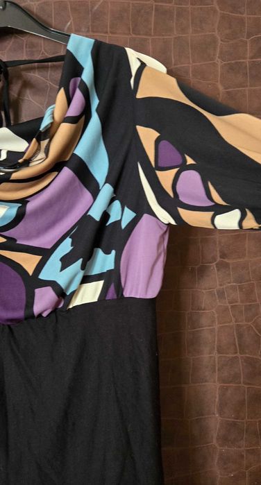 Дамски  блузи  KENSOL, Sisley, Akela Key, Pause. По 25 лв.