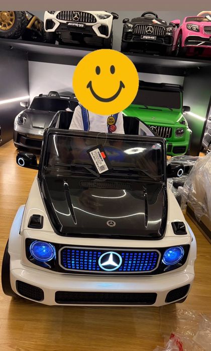 Акумулаторна кола Moni Mercedes с дистанционно управление