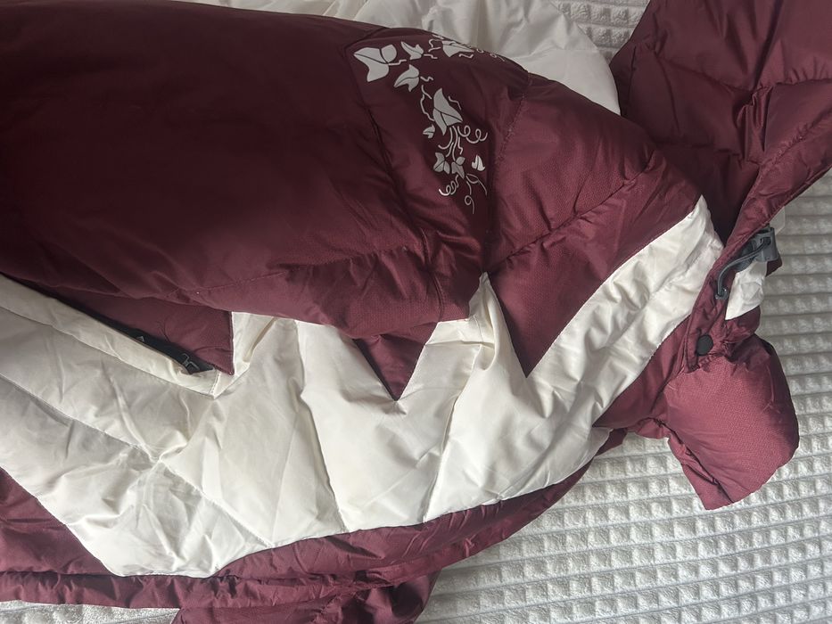 Пуховик женский зимний