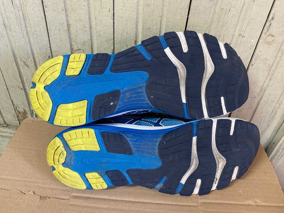 ''Asics GEL-Nimbus 21''оригинални маратонки 40.5 номер