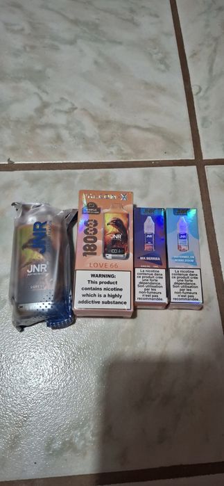 Aparat de vapat JNR nou + arome