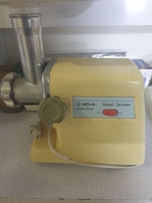 Мясорубка электрическая