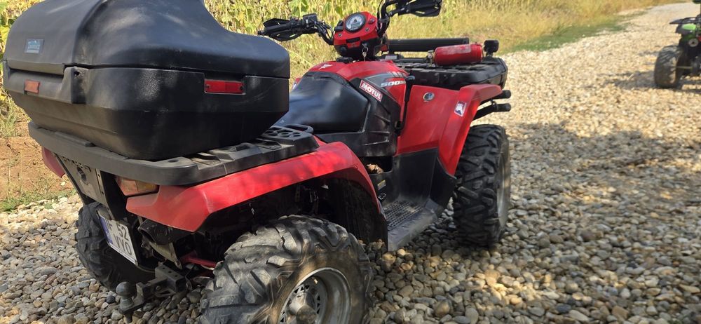 Vând ATV Polaris