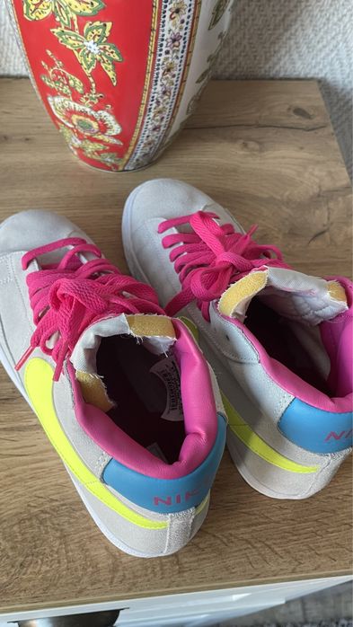 Нови кожени кецове Nike номер 37.5