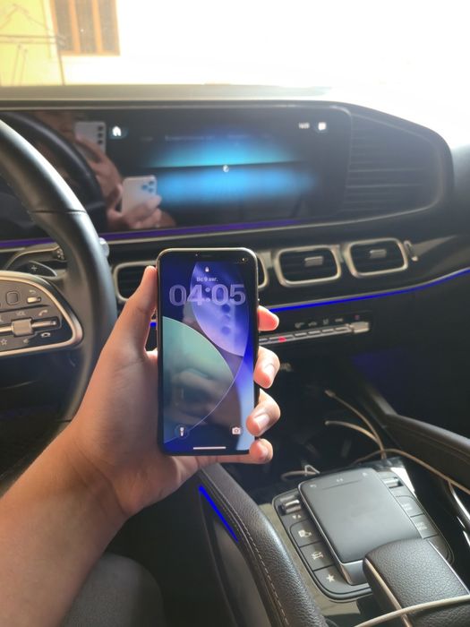Iphone 11 pro   ideal