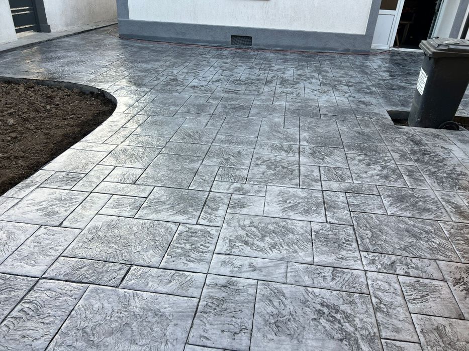 Executam beton amprentat