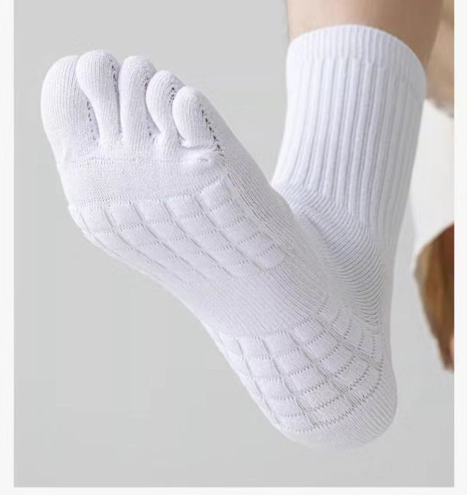 Продам носки с пальцами