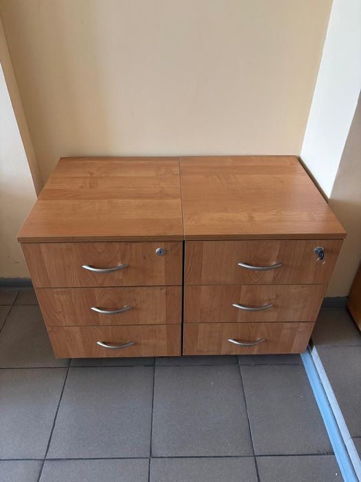 Тумбочка офисная