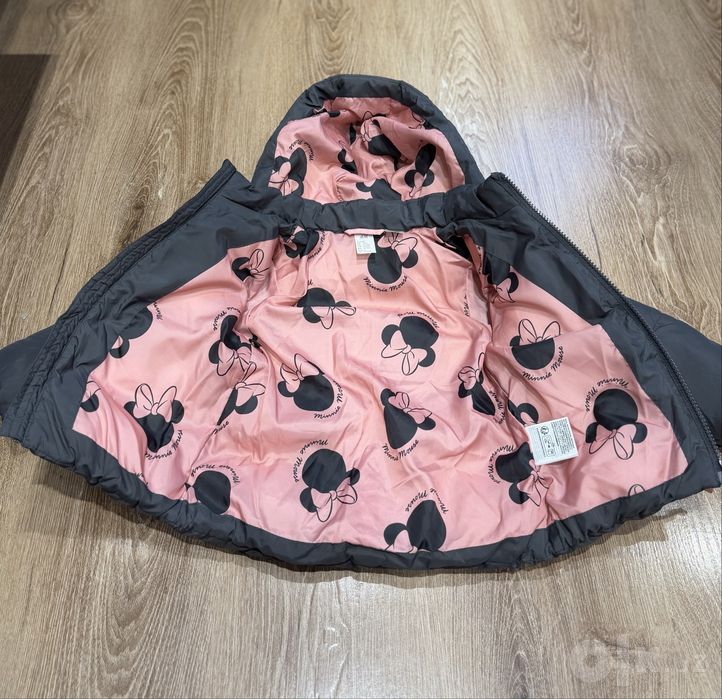 Курточка на малышку от H&M