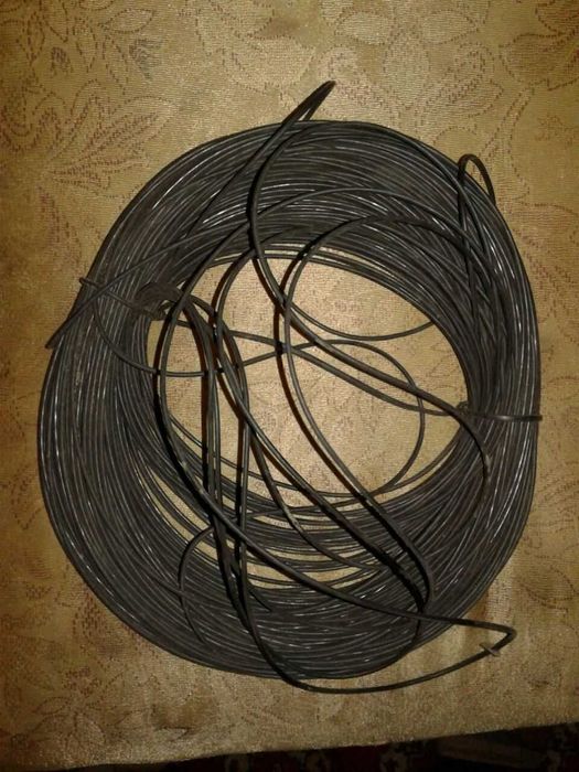 Необычный редкий провод.