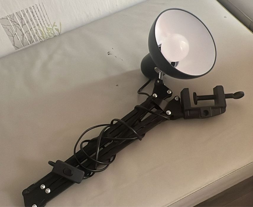 Продам лампу состояние 10/10