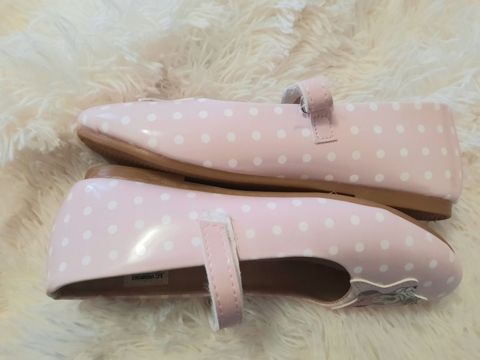 Розови обувки Мини Маус