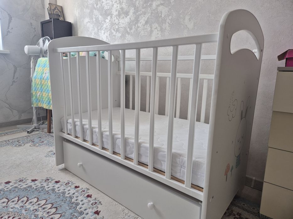 Манеж б/у. Матрас ортопедический.