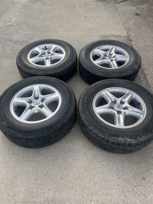 Шины с диском на Лексус