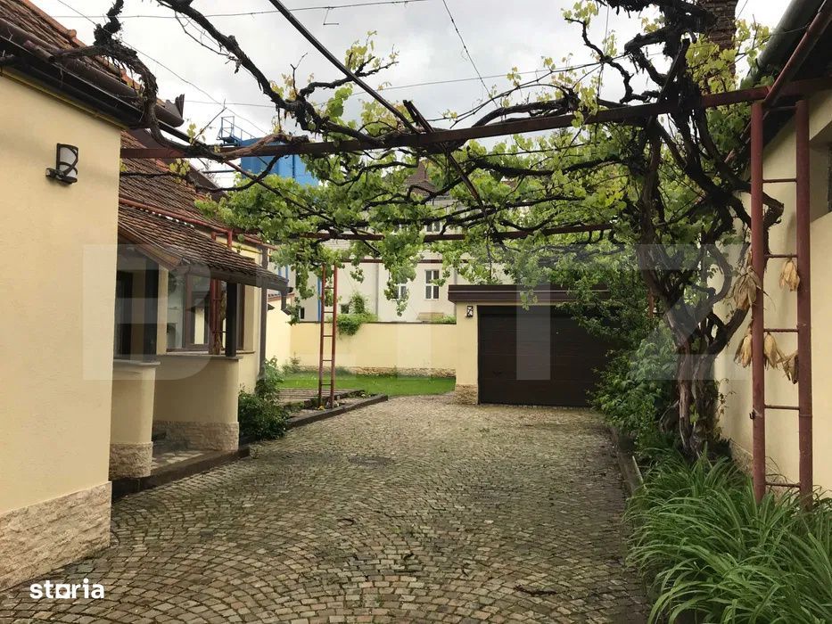 Eleganta si confort: casa renovata 2024 singur in curte, zona Bartolom